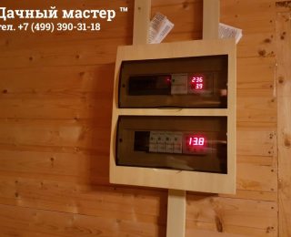Распределительный щиток с реле защиты и термореле Распределительный щиток с реле защиты и термореле