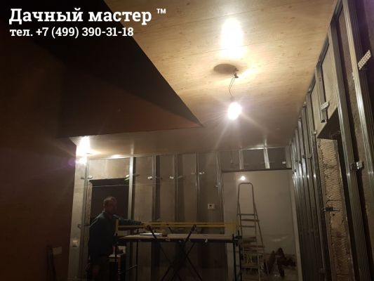 Монтаж МДФ панелей на потолке